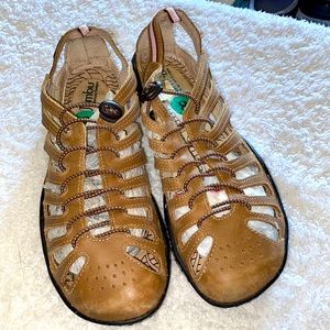 Jambu Sandals/Shoes 8M Clean